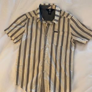Boys Volcom shirt